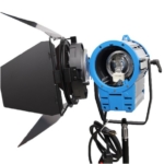 Iluminador NiceFoto Fresnel 1000w luz contínua